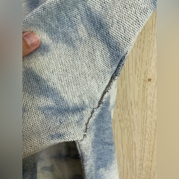 Free People Cloudy Day Tie Dye Sweatshirt Blue Size XS Womens Distressed Tunic - Picture 4 of 11